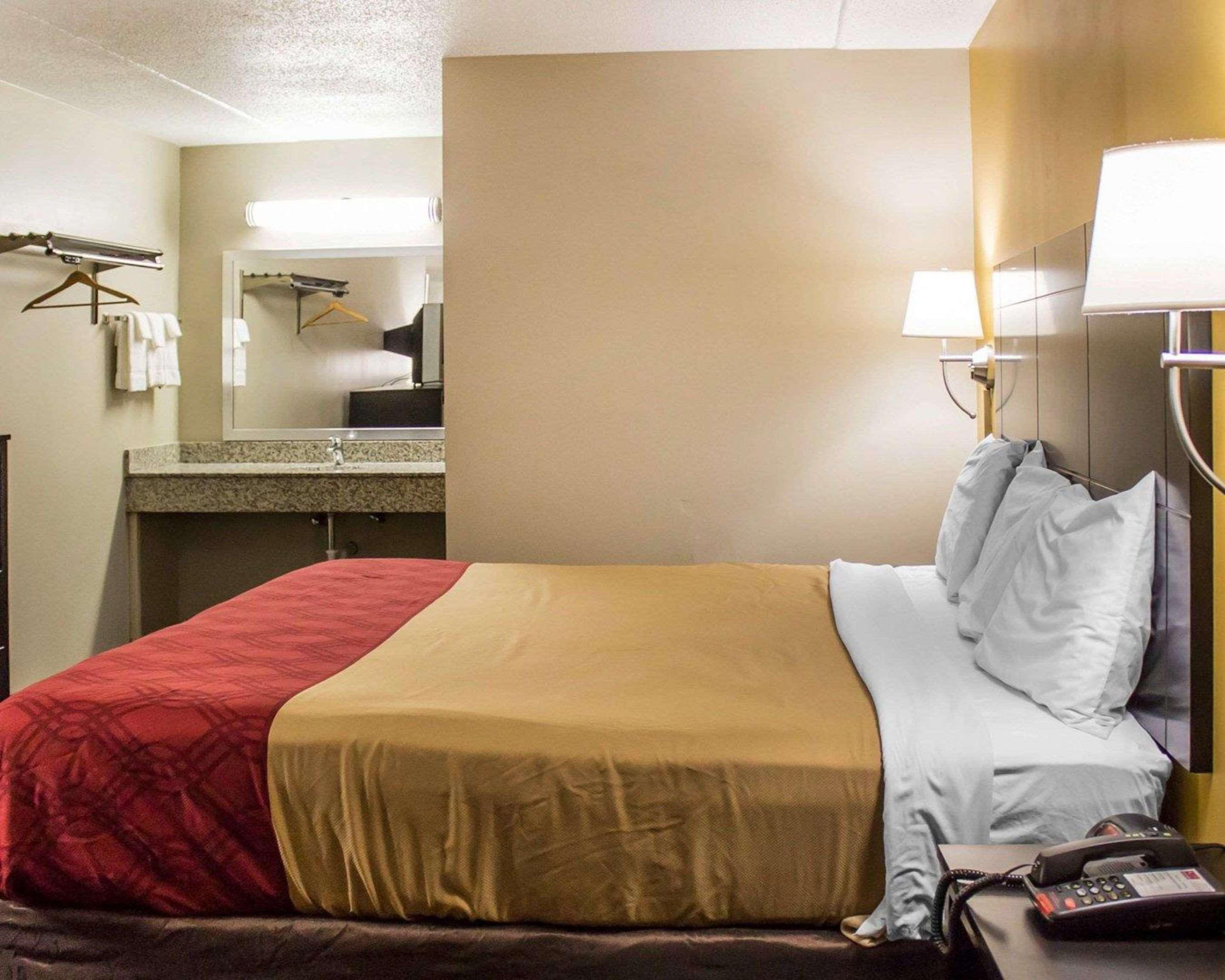 Econo Lodge Columbus Esterno foto