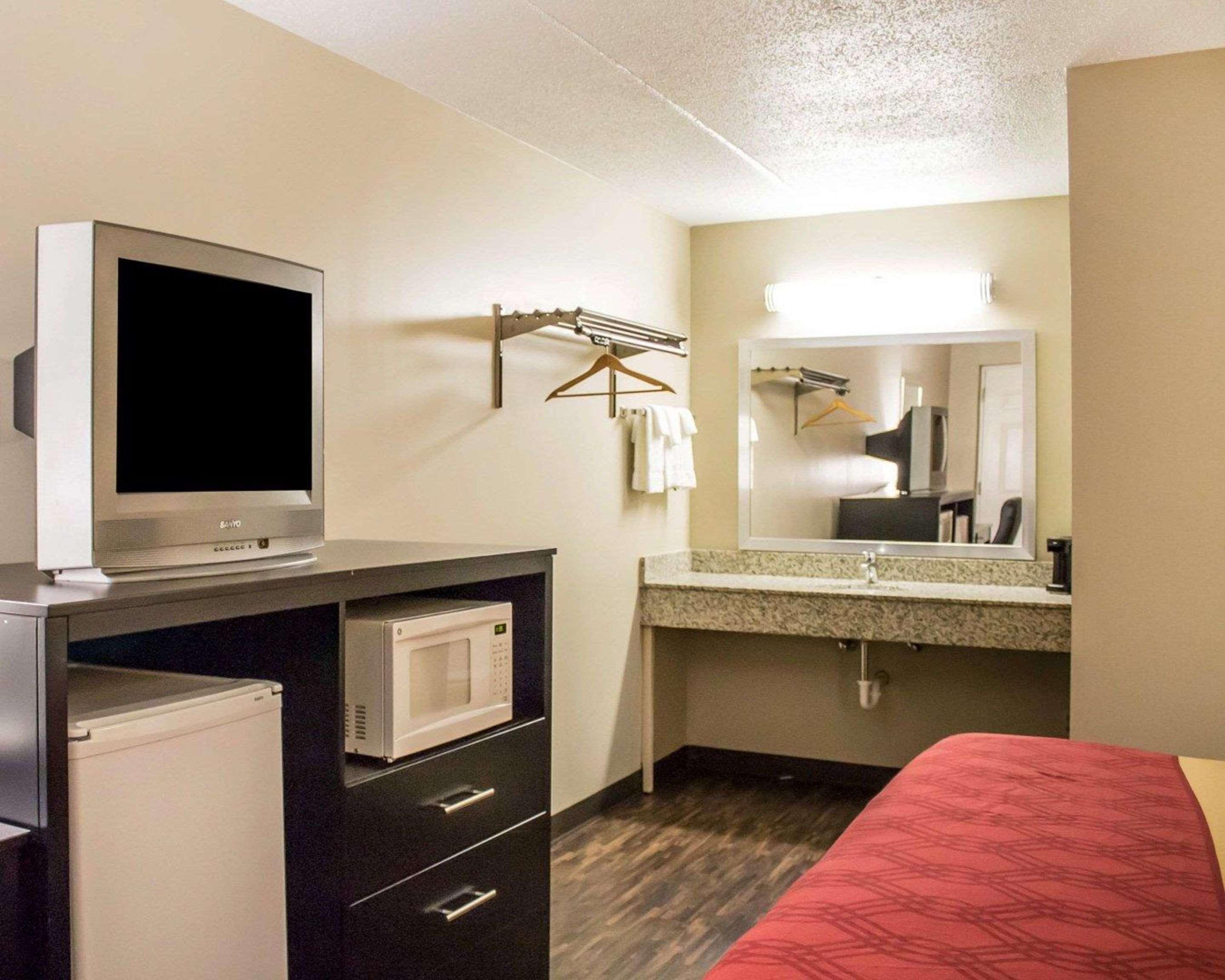 Econo Lodge Columbus Esterno foto